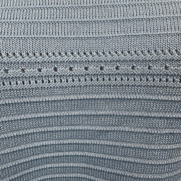 White House Black slate blue textured sweater size large - Picture 7 of 9